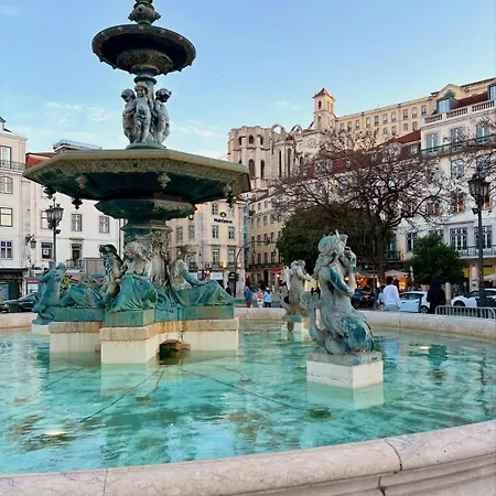 2 Bedroom Near Graca-alfama-baixa-rossio With Private Parking Appartement